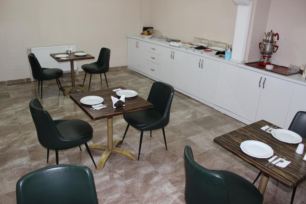 Hotel Golden Halic