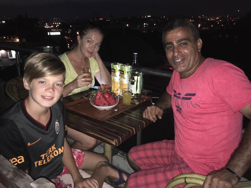 Golden Halic 3*